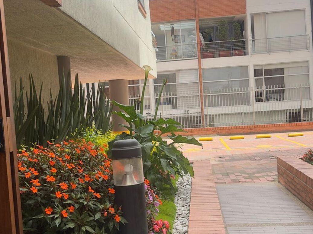 Apartamento de 3 alcobas en venta en Gilmar, Bogotá, 86 m² · foto 3 de 19