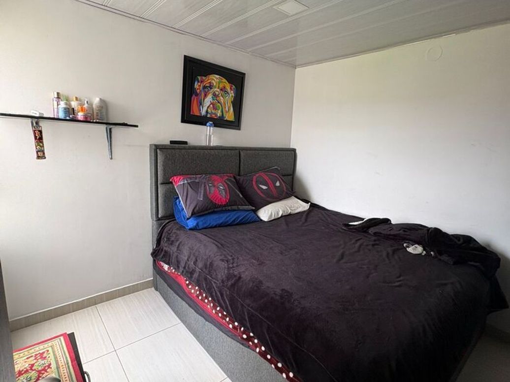 Apartamento de 2 alcobas en venta en Marco Fidel Suarez No. 1, Bogotá, 47 m² · foto 10 de 17