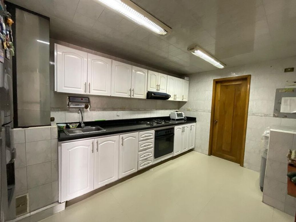 Apartamento de 3 alcobas en venta en Lisboa, Bogotá, 87 m² · foto 3 de 13