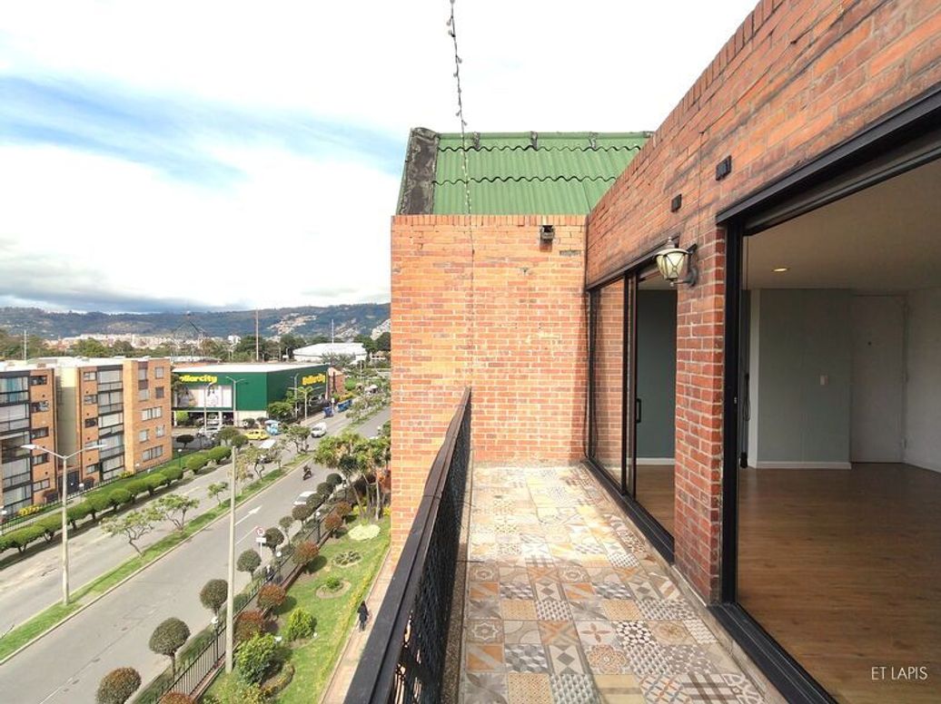 Apartamento de 3 alcobas en venta en Mazurén, Bogotá, 114 m² · foto 2 de 20