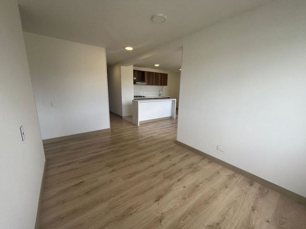 Apartamento de 2 alcobas en venta en Casa Blanca, Bogotá, 73 m² · foto 16 de 20