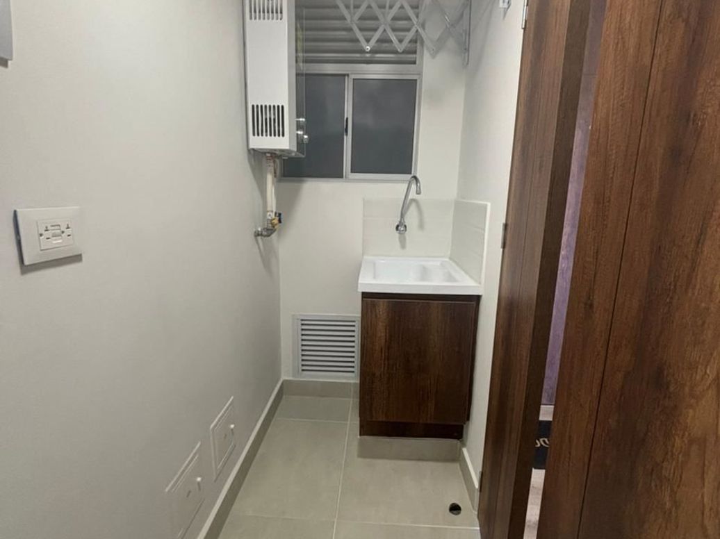 Apartamento de 2 alcobas en venta en Casa Blanca, Bogotá, 73 m² · foto 14 de 20