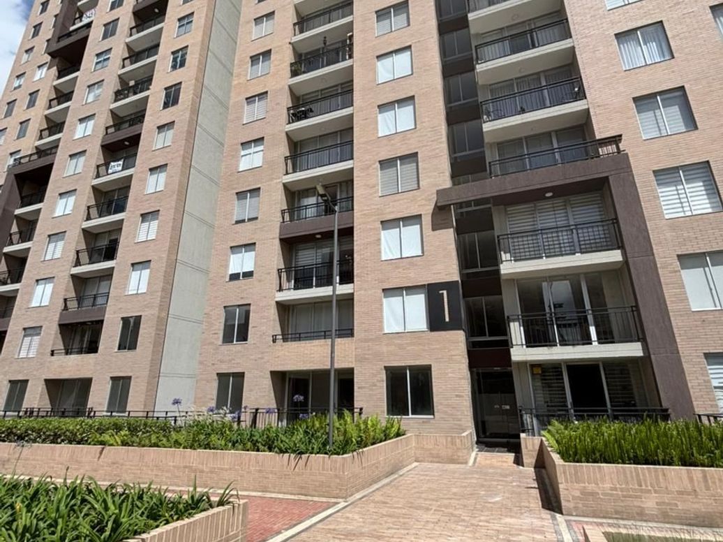 Apartamento de 2 alcobas en venta en Casa Blanca, Bogotá, 73 m² · foto 7 de 20