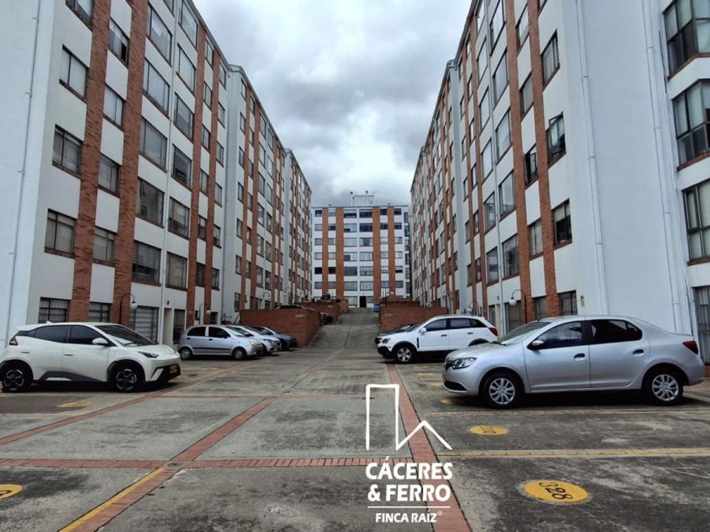 Apartamento de 2 alcobas en venta en Ciudad Jardín Norte, Bogotá, 55 m² · foto 2 de 20