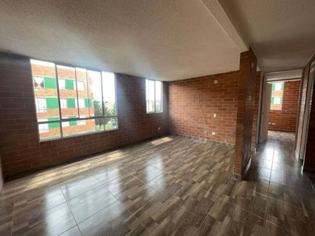 Apartamento de 2 alcobas en venta en Chicala, Bogotá, 50 m² · foto 2 de 20