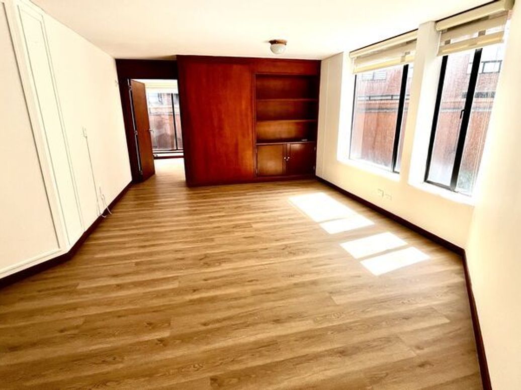 Apartamento de 2 alcobas en venta en La Carolina, Bogotá, 78 m² · foto 18 de 20