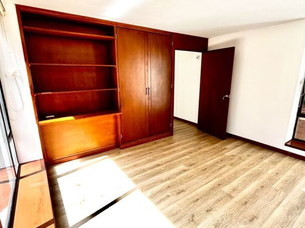 Apartamento de 2 alcobas en venta en La Carolina, Bogotá, 78 m² · foto 15 de 20