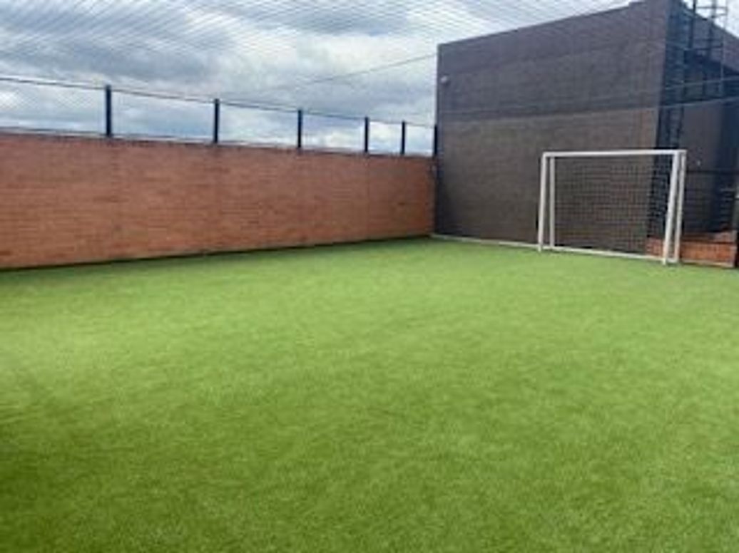 Apartamento de 1 alcoba en venta en La Veracruz, Bogotá, 37 m² · foto 2 de 20