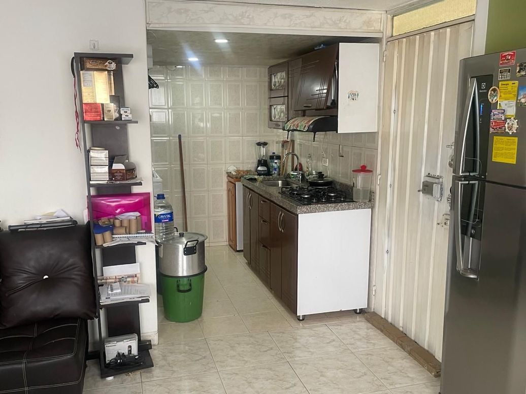 Apartamento de 2 alcobas en venta en El Corzo, Bogotá, 46 m² · foto 2 de 8