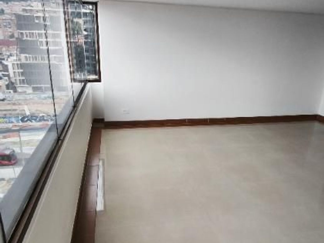 Apartamento de 2 alcobas en venta en Teusaquillo, Bogotá, 74 m² · foto 2 de 20