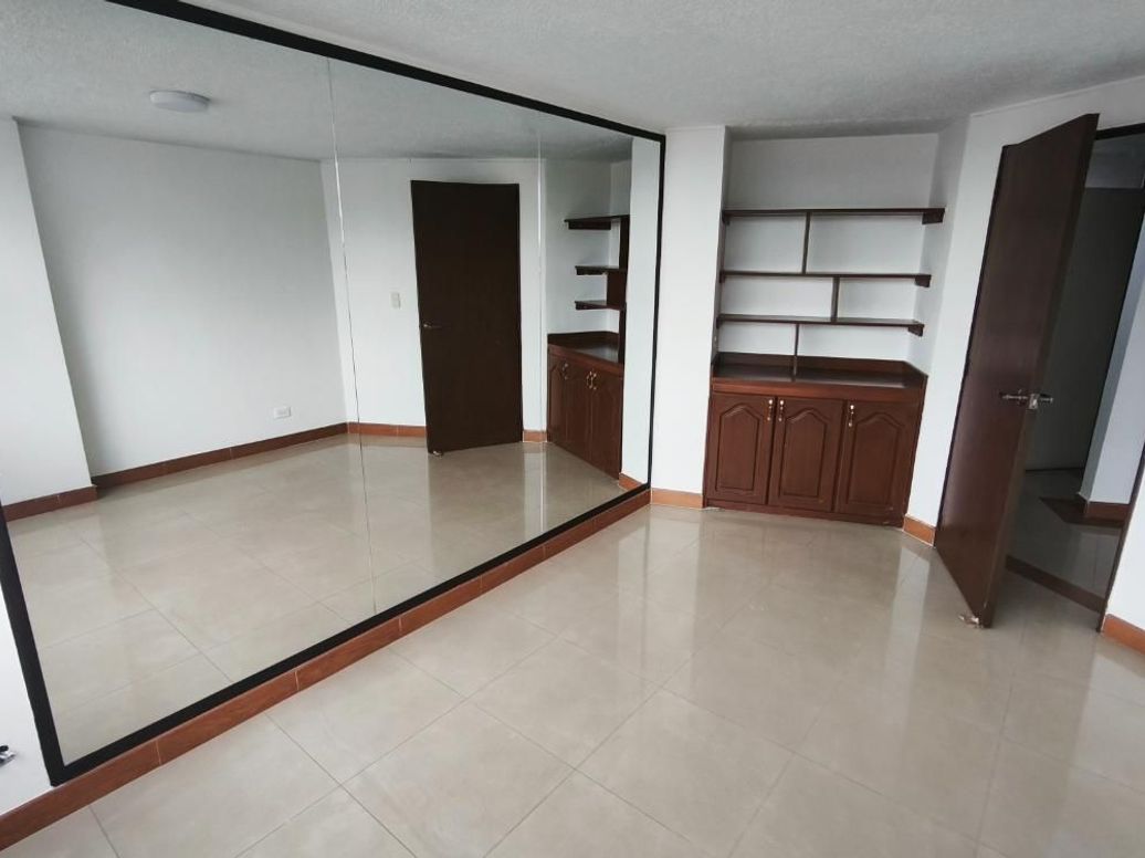 Apartamento de 2 alcobas en venta en Teusaquillo, Bogotá, 74 m² · foto 12 de 20