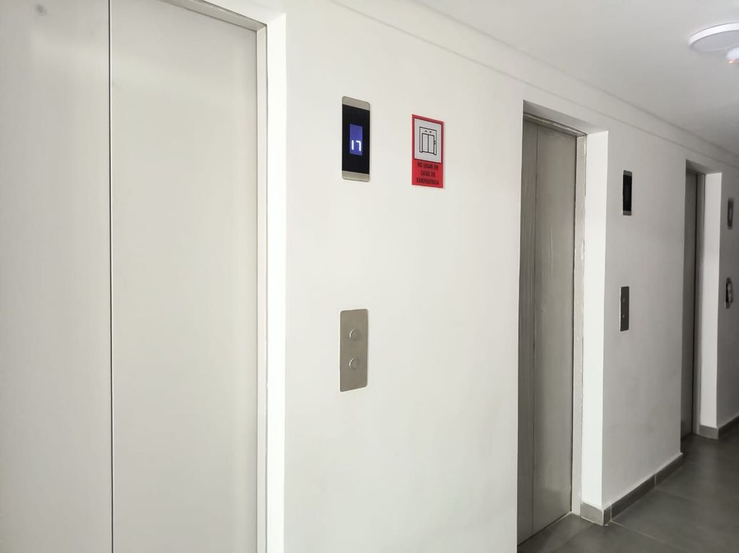 Apartamento de 2 alcobas en venta en Sagrado Corazon, Bogotá, 44 m² · foto 13 de 18