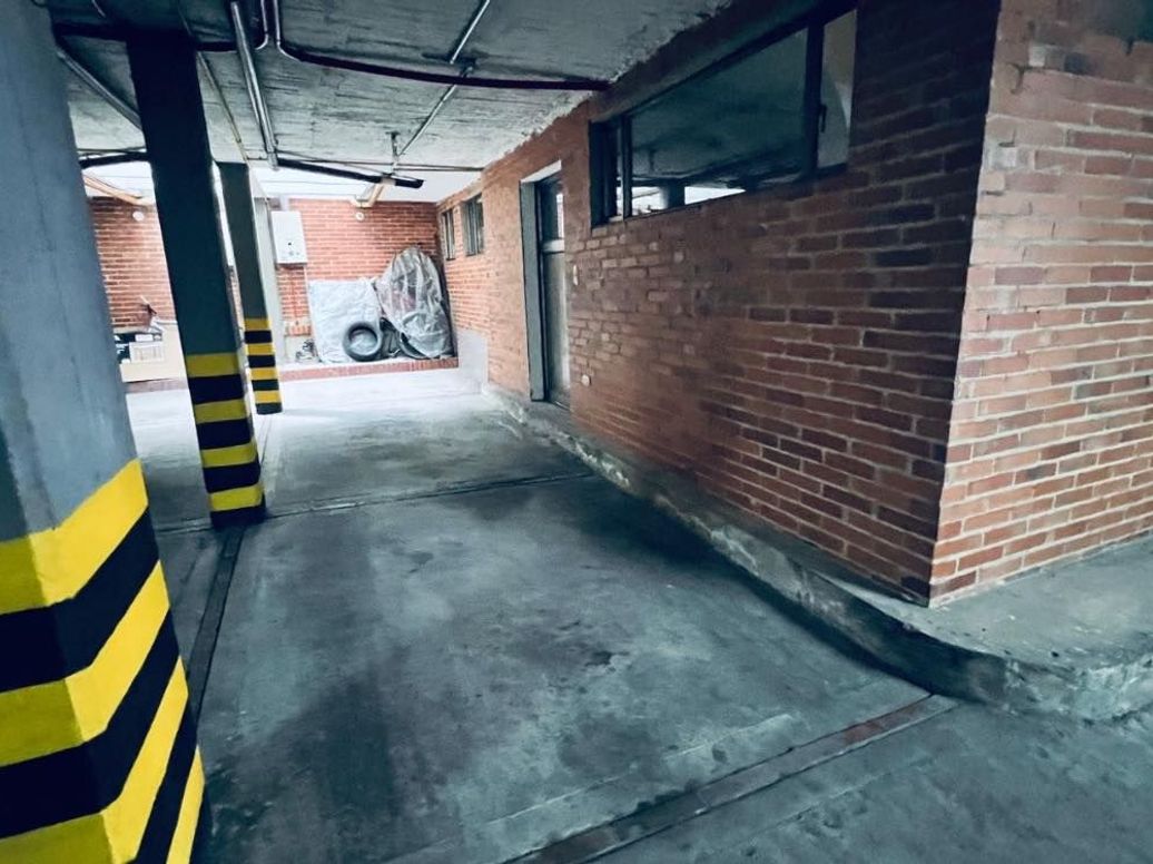 Casa de 4 alcobas en venta en Cedro Salazar, Bogotá, 157 m² · foto 14 de 14