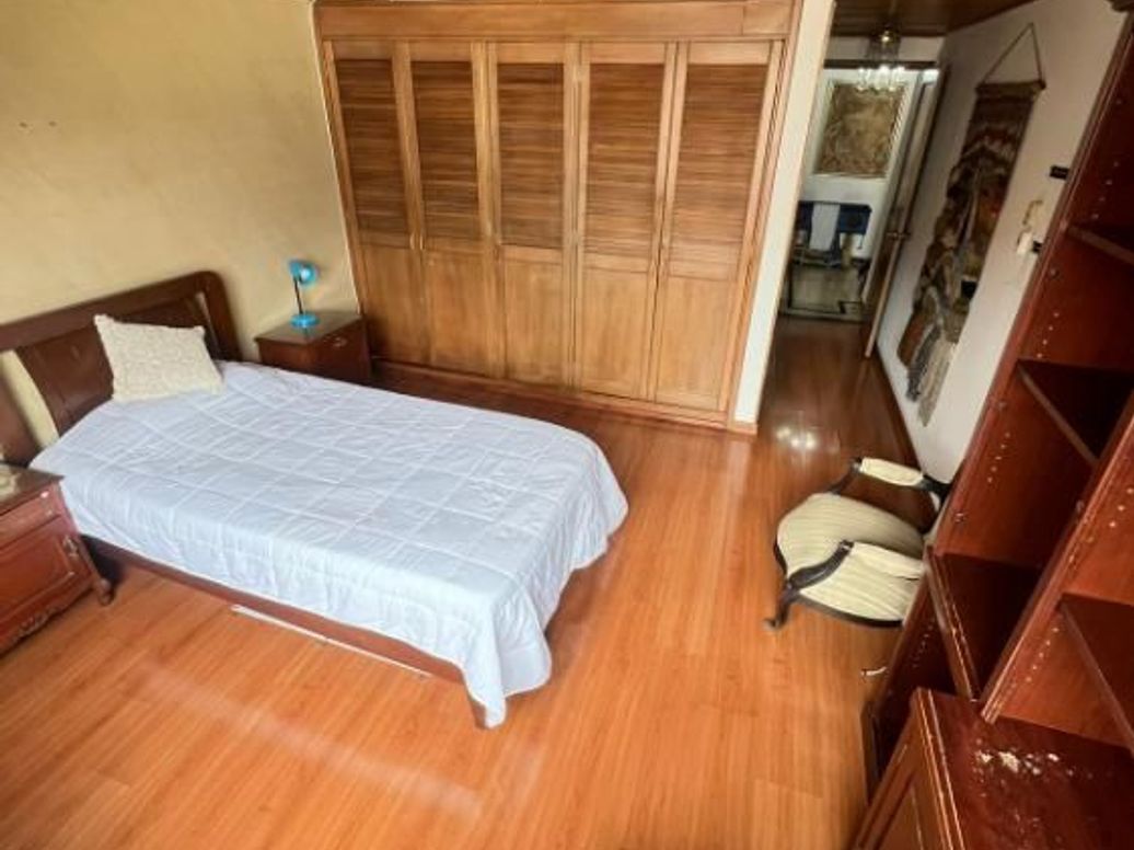 Apartamento de 4 alcobas en venta en San Patricio, Bogotá, 106 m² · foto 4 de 12
