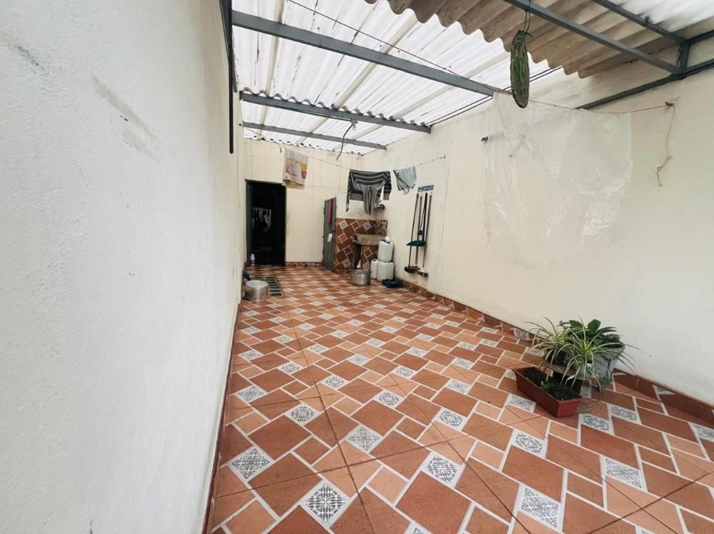 Casa de 4 alcobas en venta en Garces Navas, Bogotá, 125 m² · foto 14 de 14