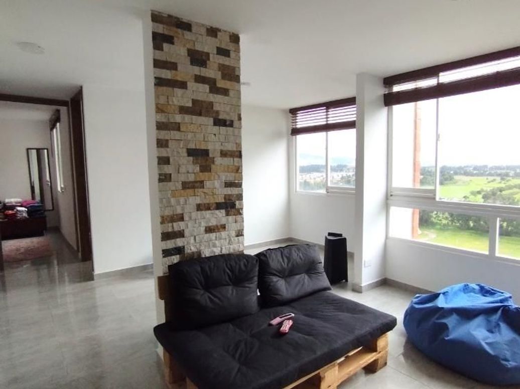 Apartamento de 2 alcobas en venta en Fontibón, Bogotá, 47 m² · foto 5 de 12