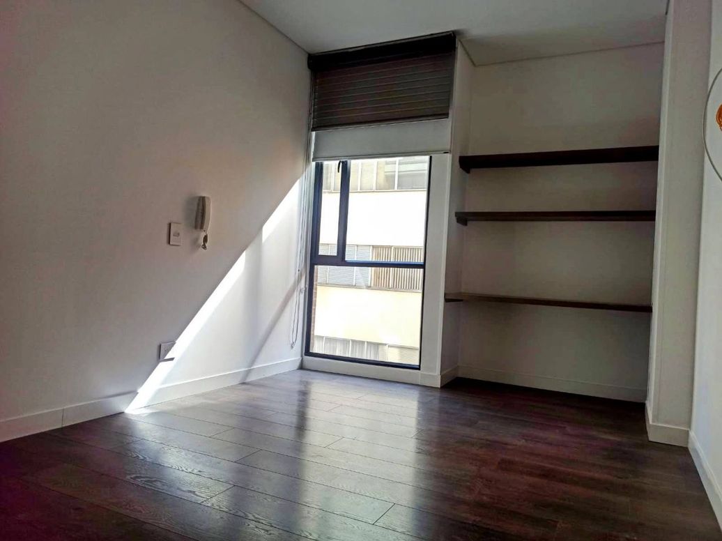 Apartamento de 1 alcoba en venta en Santa Barbara Occidental, Bogotá, 59 m² · foto 13 de 20