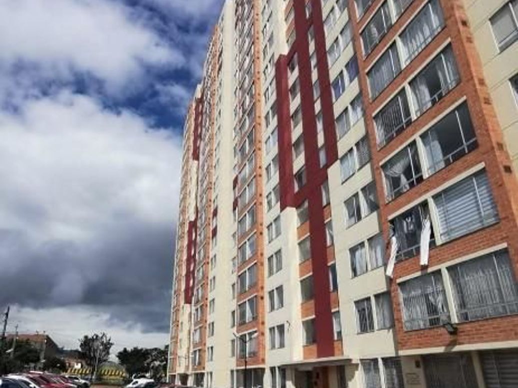 Apartamento de 3 alcobas en venta en Rafael Escamilla, Bogotá, 53 m² · foto 11 de 12