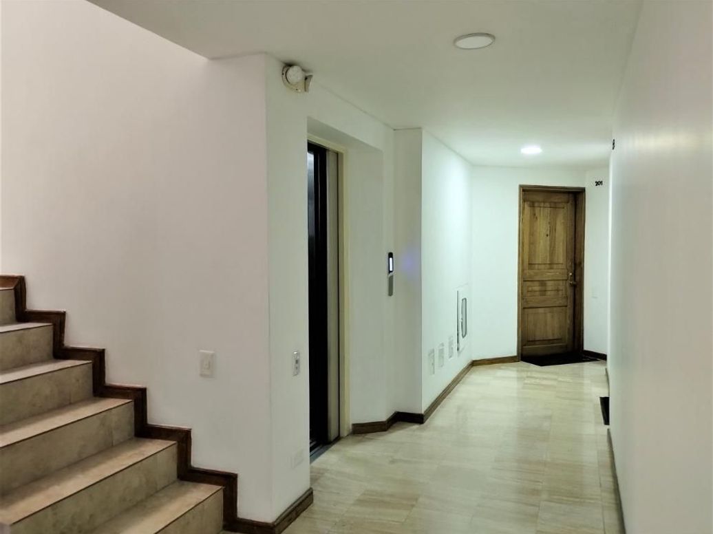 Apartamento de 3 alcobas en venta en Santa Bibiana, Bogotá, 145 m² · foto 18 de 20