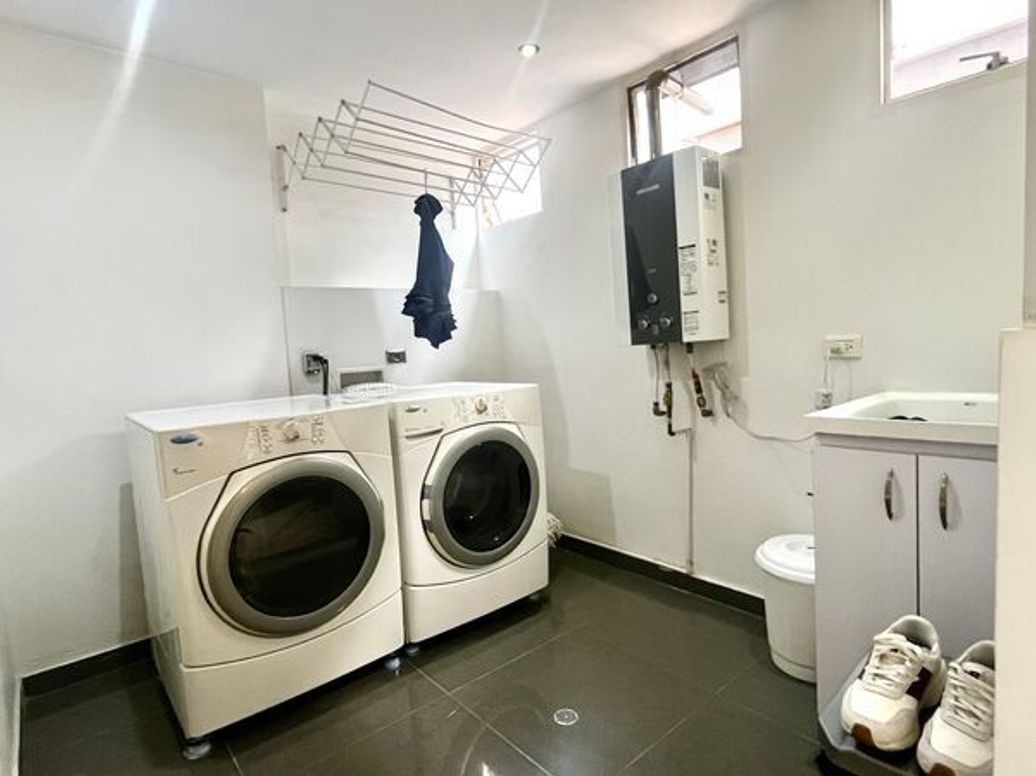 Apartamento de 3 alcobas en venta en Chico Norte Et. Iii, Bogotá, 225 m² · foto 14 de 20