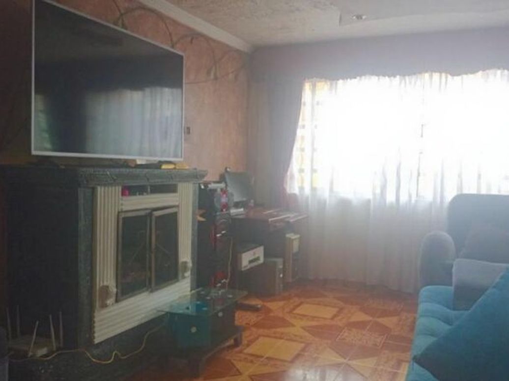 Casa de 9 alcobas en venta en Fátima, Bogotá, 194 m² · foto 3 de 19