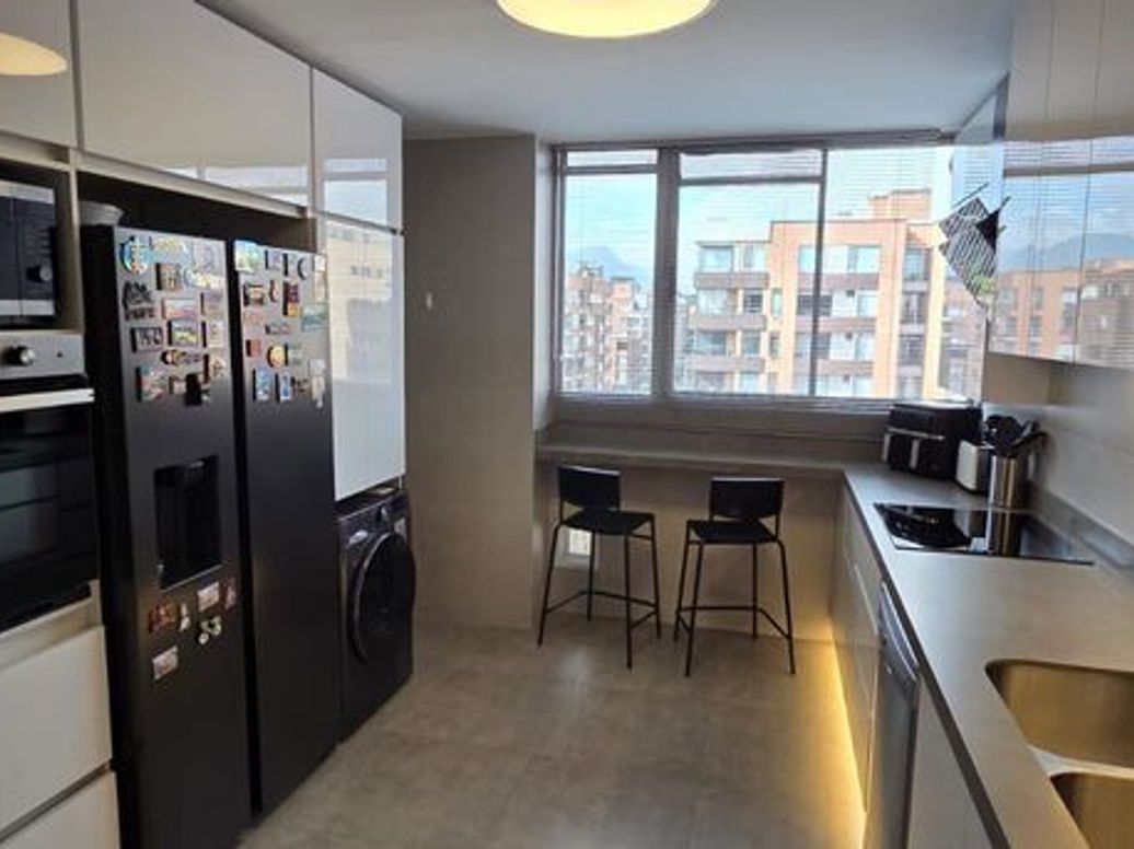Apartamento de 2 alcobas en venta en Santa Bibiana, Bogotá, 120 m² · foto 3 de 12