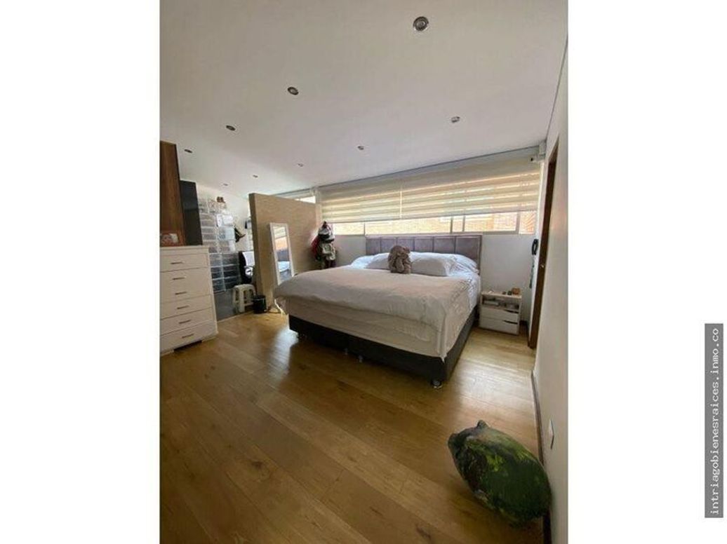 Casa de 4 alcobas en venta en Santa Barbara Central, Bogotá, 250 m² · foto 16 de 16