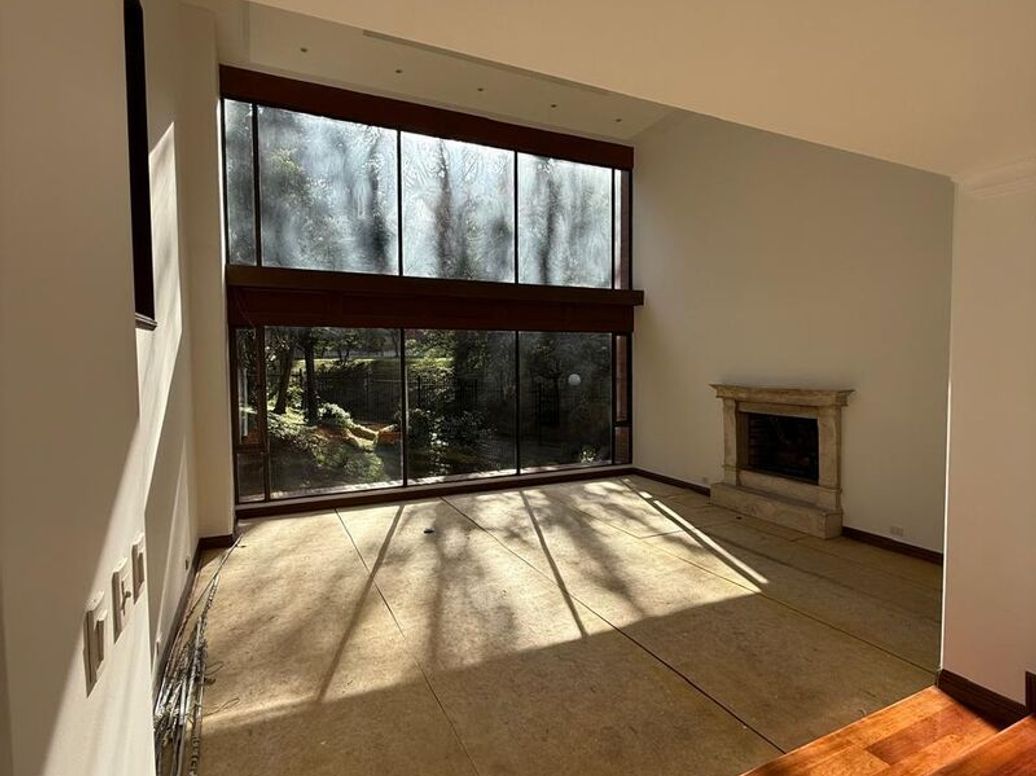 Apartamento de 4 alcobas en venta en Niza Suba, Bogotá, 347 m² · foto 7 de 10