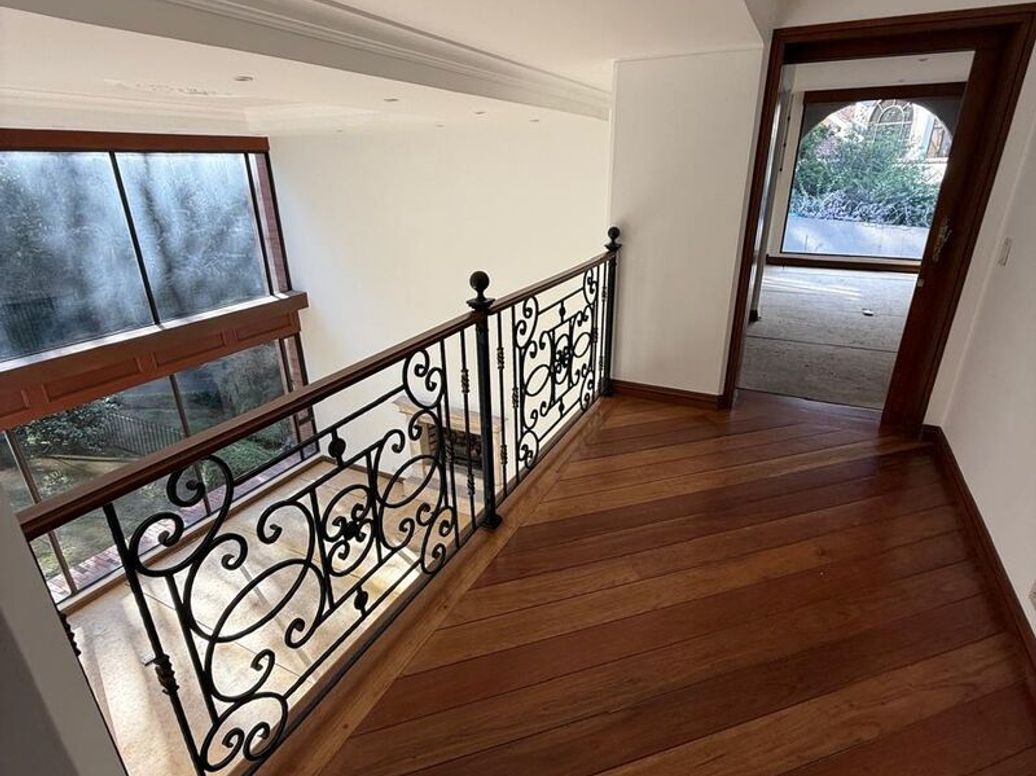 Apartamento de 4 alcobas en venta en Niza Suba, Bogotá, 347 m² · foto 10 de 10