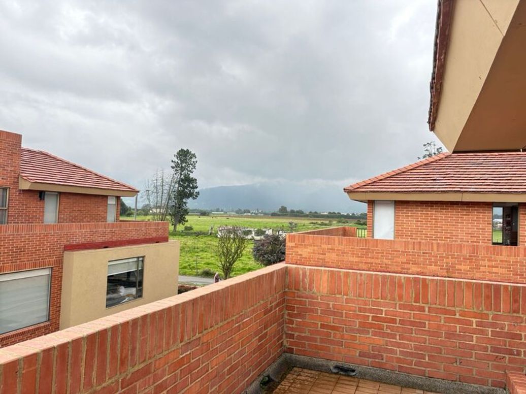 Casa de 4 alcobas en venta en Conejera, Bogotá, 188 m² · foto 14 de 15