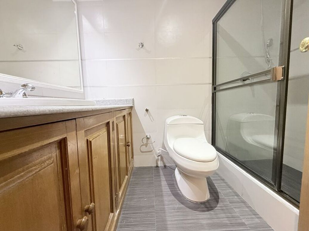 Apartamento de 3 alcobas en venta en Chicó Norte, Bogotá, 191 m² · foto 12 de 17