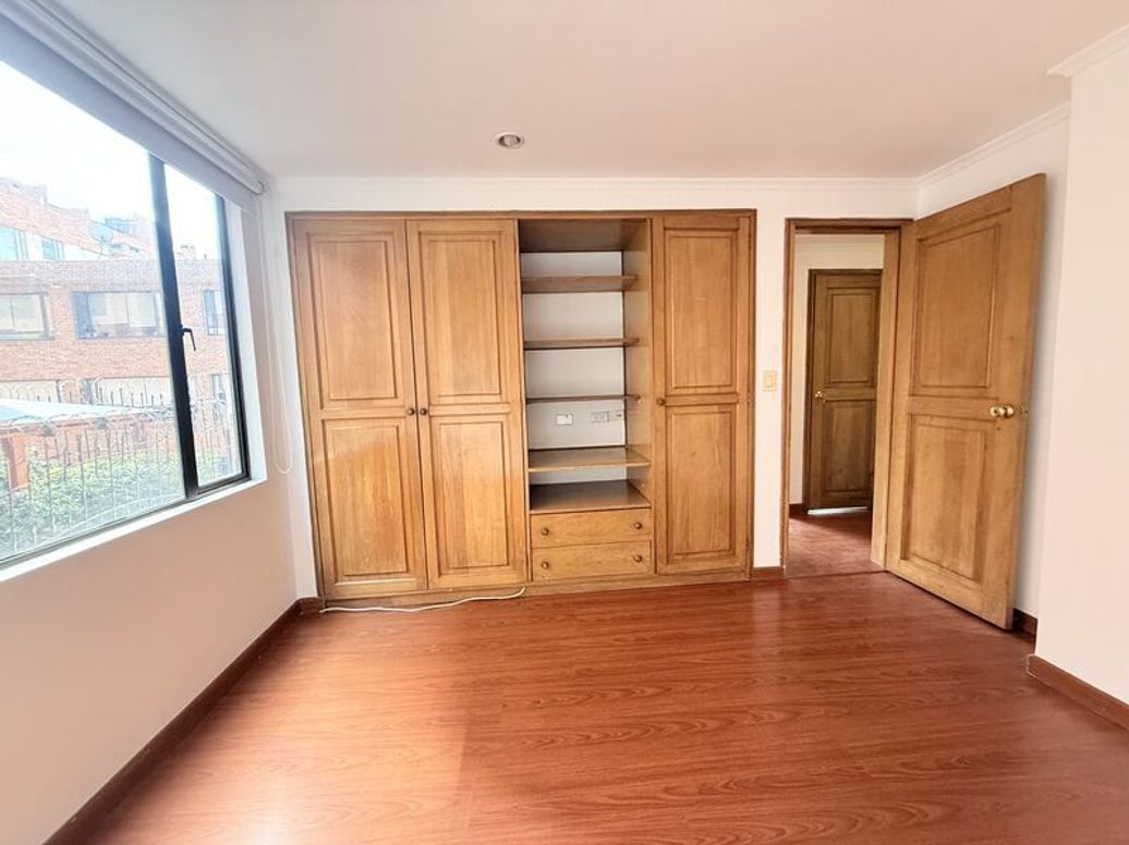 Apartamento de 3 alcobas en venta en Chicó Norte, Bogotá, 191 m² · foto 11 de 17