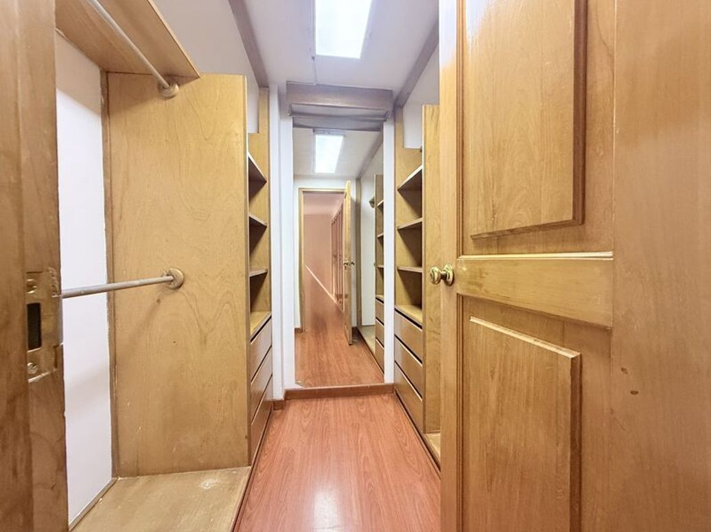 Apartamento de 3 alcobas en venta en Chicó Norte, Bogotá, 191 m² · foto 14 de 17
