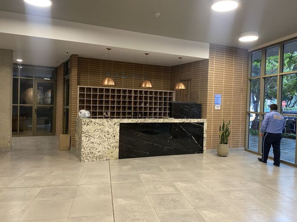 Apartamento de 1 alcoba en venta en Chico Norte Et. Iii, Bogotá, 43 m² · foto 12 de 20