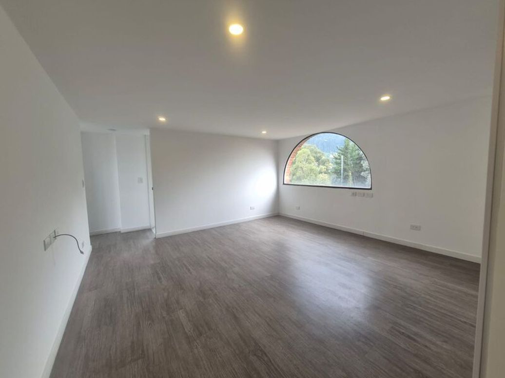 Apartamento de 4 alcobas en venta en María Cristina, Bogotá, 287 m² · foto 12 de 20