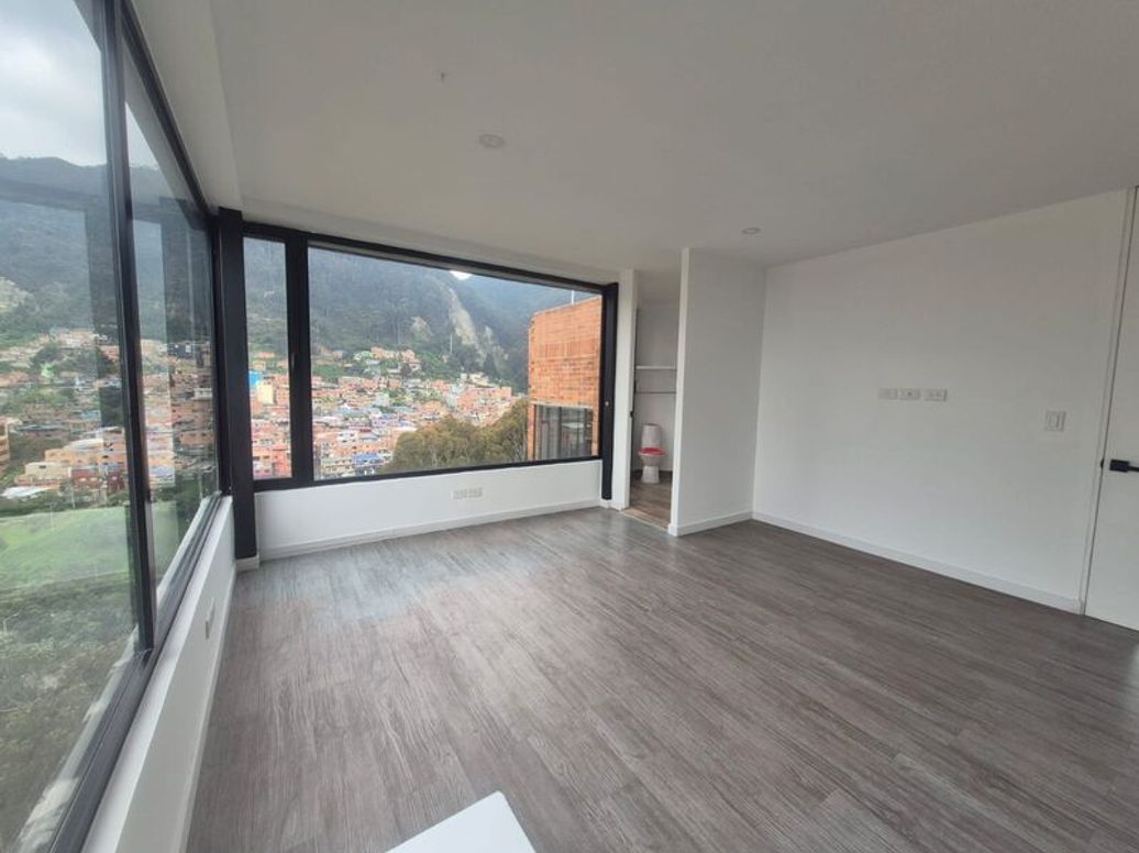 Apartamento de 4 alcobas en venta en María Cristina, Bogotá, 287 m² · foto 18 de 20
