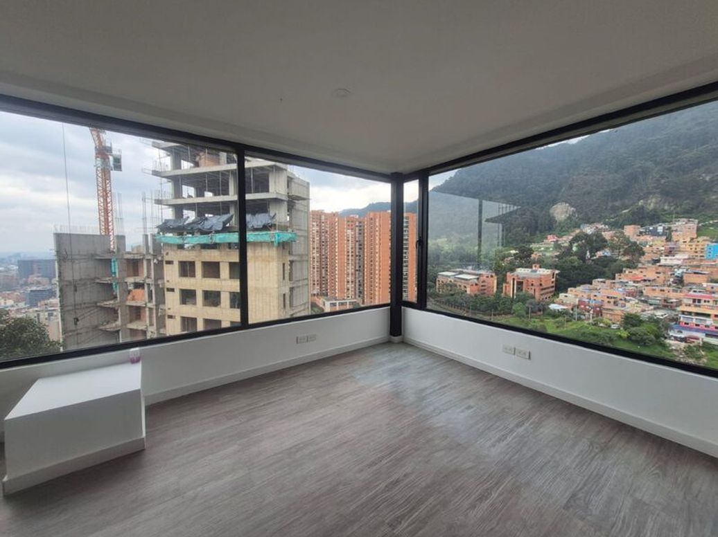 Apartamento de 4 alcobas en venta en María Cristina, Bogotá, 287 m² · foto 19 de 20