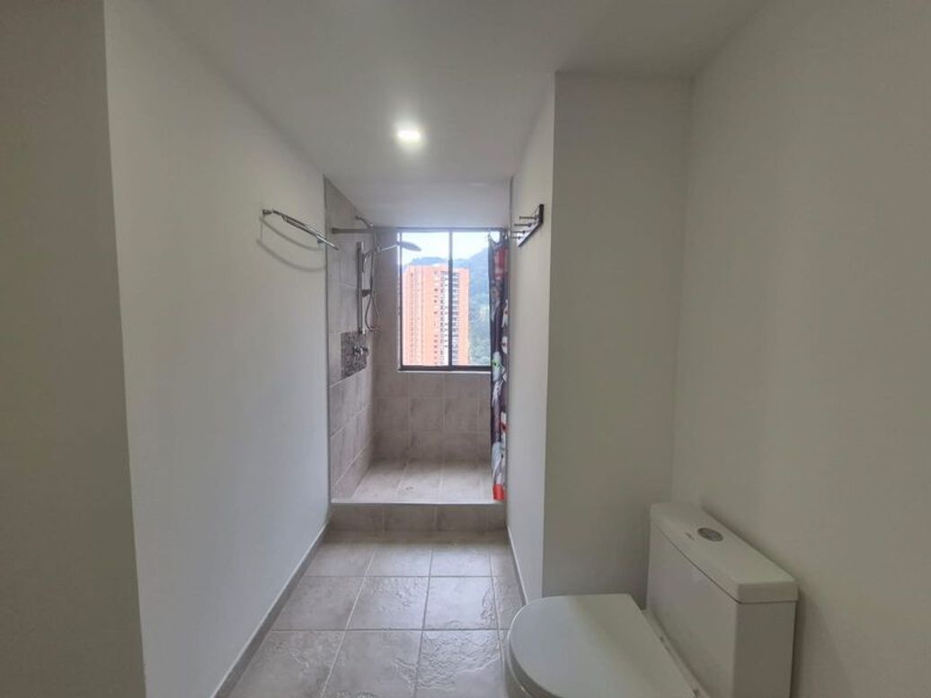 Apartamento de 4 alcobas en venta en María Cristina, Bogotá, 287 m² · foto 9 de 20