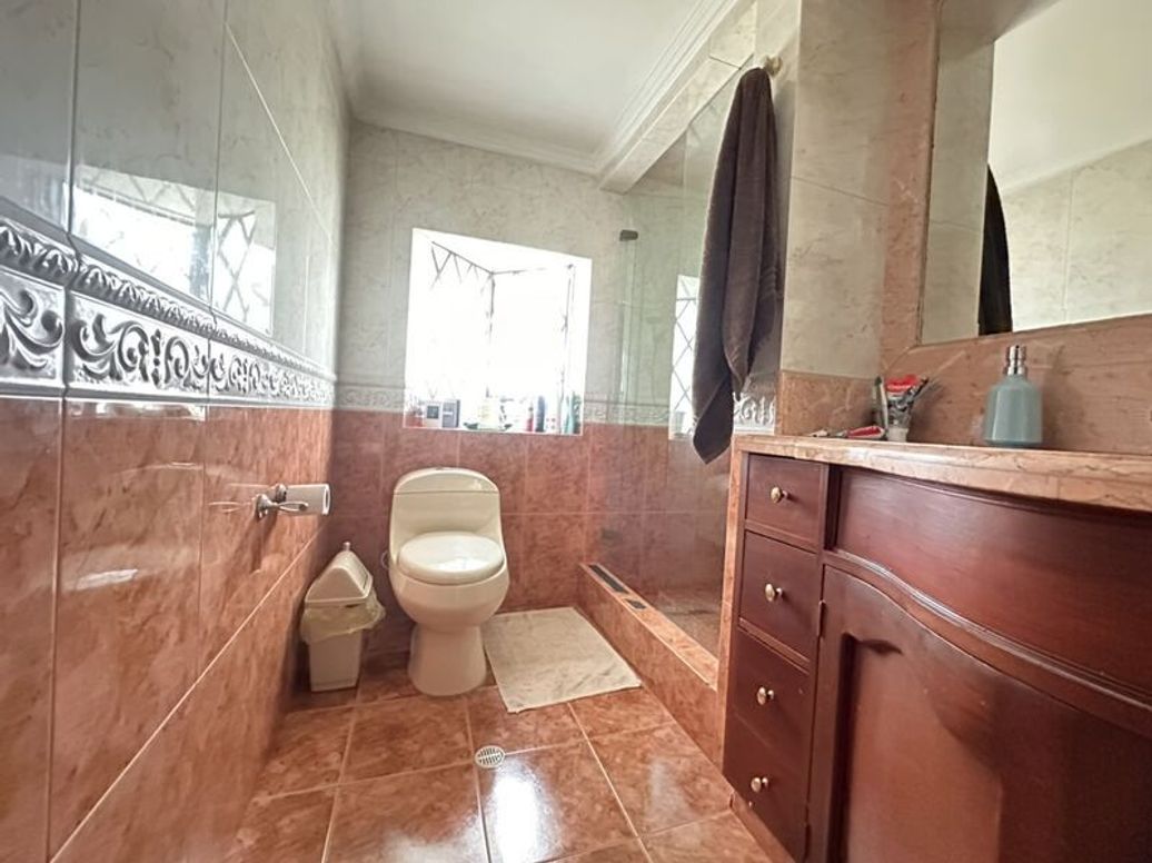 Casa de 3 alcobas en venta en San Patricio, Bogotá, 220 m² · foto 19 de 20