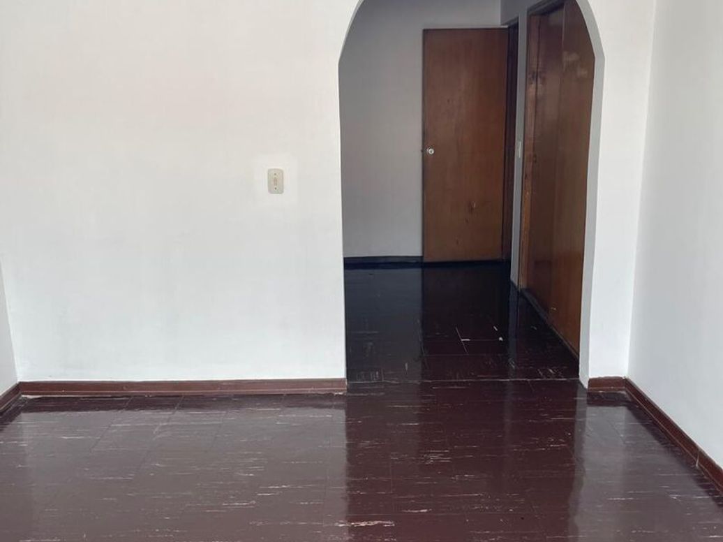 Casa de 5 alcobas en venta en Mandalay Et. Ii, Bogotá, 250 m² · foto 17 de 20