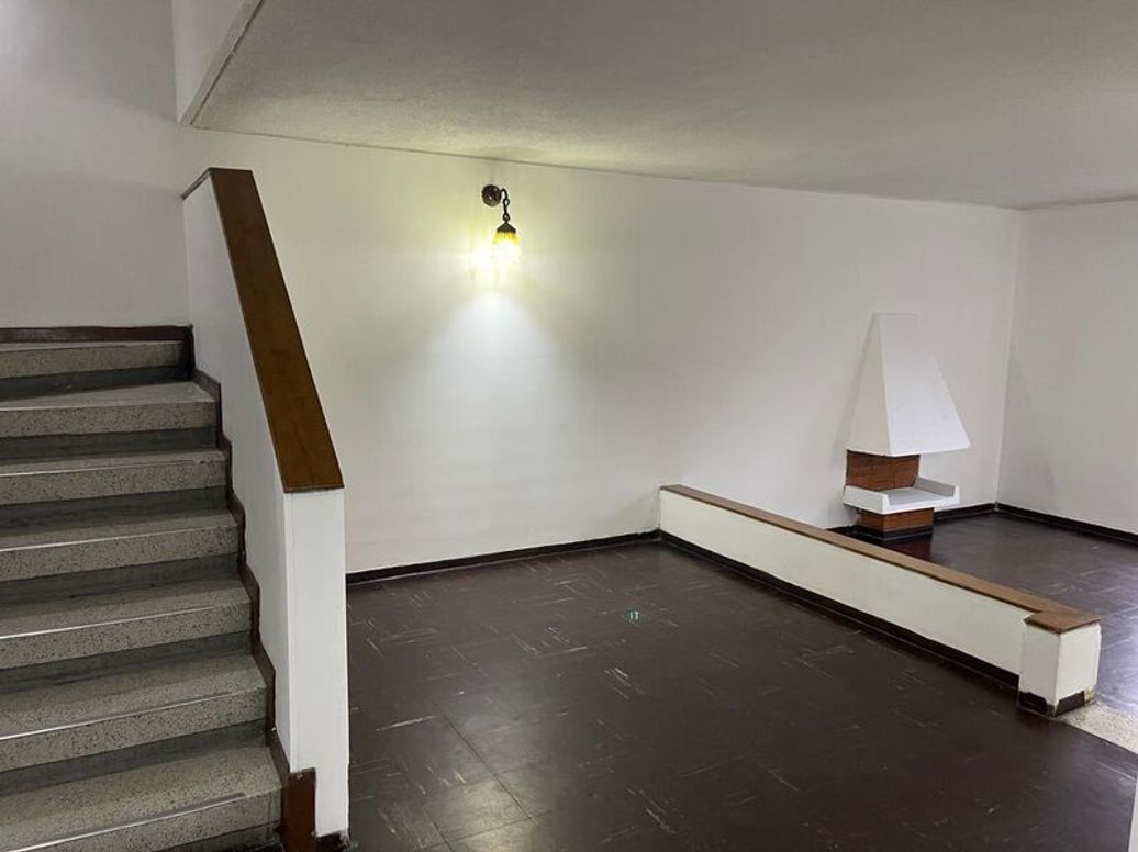 Casa de 5 alcobas en venta en Mandalay Et. Ii, Bogotá, 250 m² · foto 3 de 20