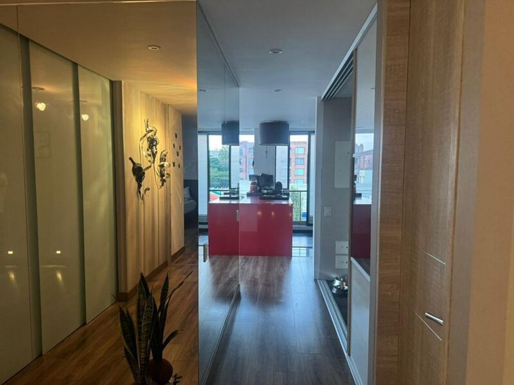 Apartamento de 2 alcobas en venta en Santa Barbara Occidental, Bogotá, 110 m² · foto 8 de 20