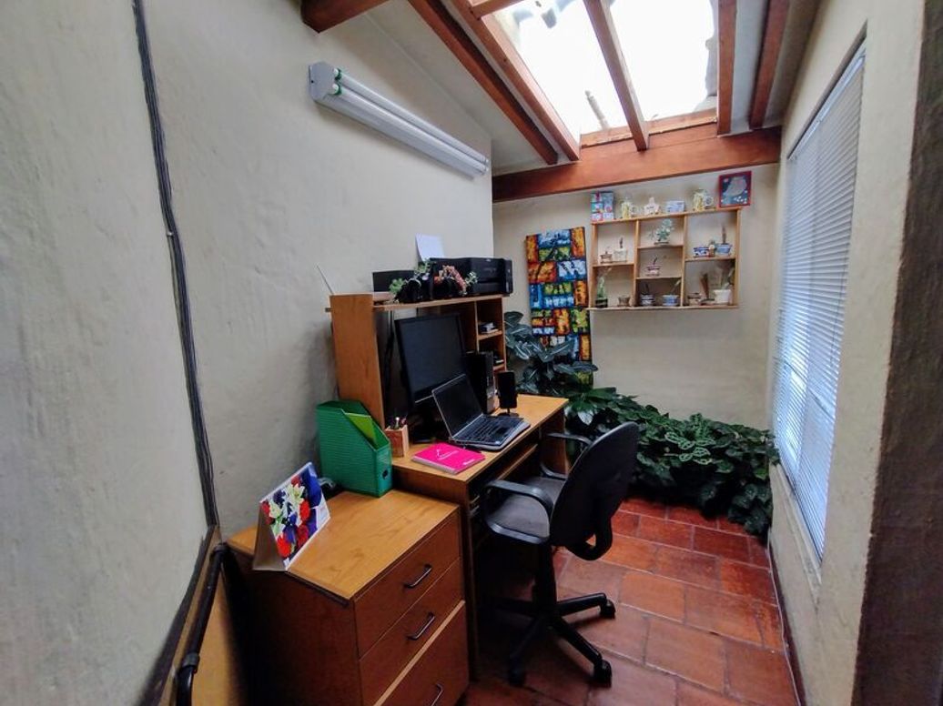 Casa de 3 alcobas en venta en Santa Barbara Central, Bogotá, 291 m² · foto 11 de 20
