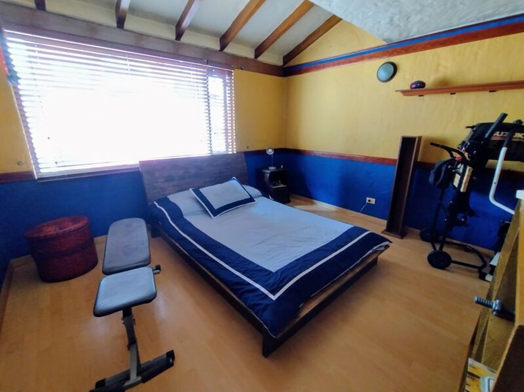 Casa de 3 alcobas en venta en Santa Barbara Central, Bogotá, 291 m² · foto 14 de 20