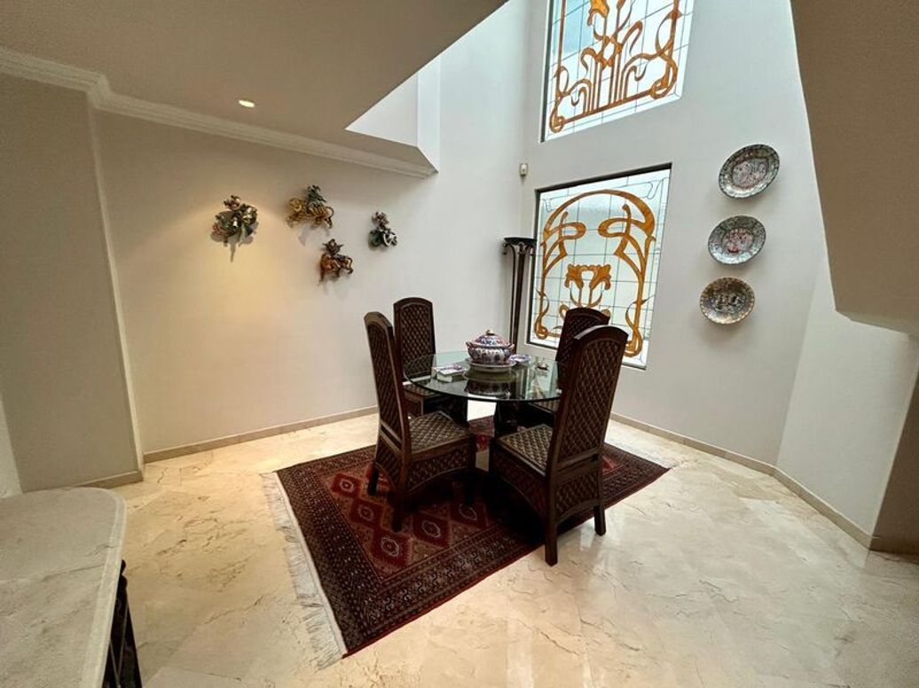 Apartamento de 5 alcobas en venta en Santa Barbara Occidental, Bogotá, 475 m² · foto 10 de 20
