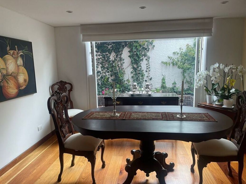 Casa de 4 alcobas en venta en Santa Ana Occidental, Bogotá, 212 m² · foto 4 de 20