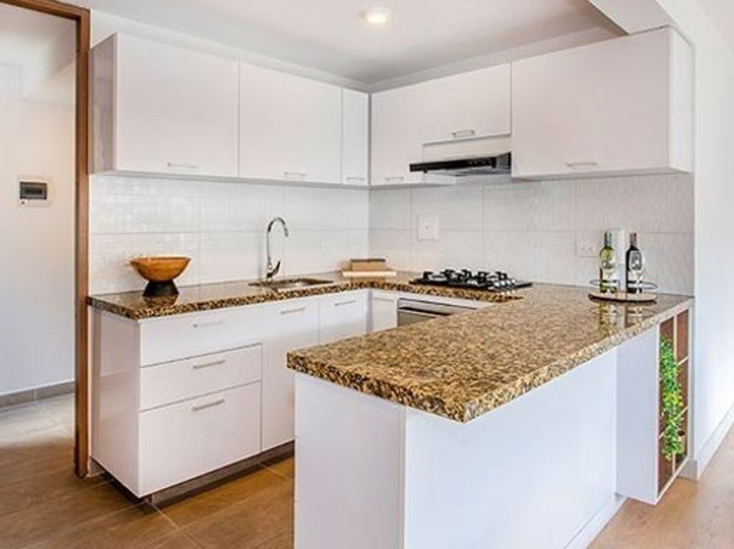 Apartamento de 3 alcobas en venta en El Dorado, Bogotá, 95 m² · foto 2 de 19
