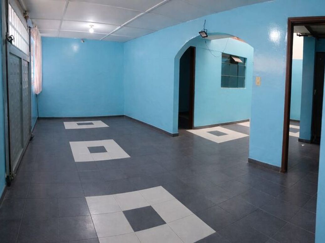 Casa de 6 alcobas en venta en Simón Bolívar, Bogotá, 120 m² · foto 2 de 14