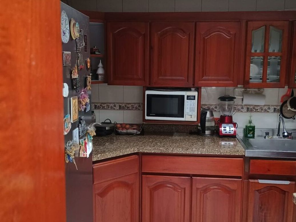 Casa de 3 alcobas en venta en San Luis, Bogotá, 260 m² · foto 12 de 20
