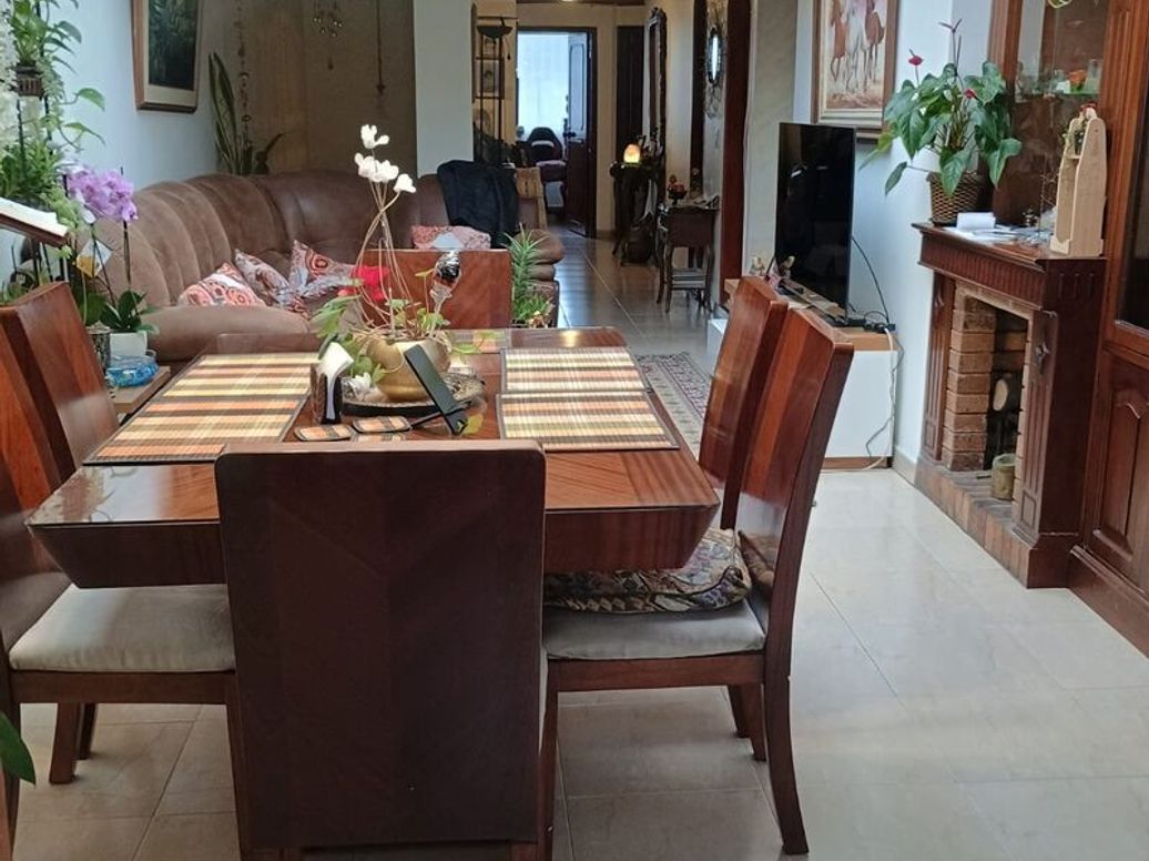 Casa de 3 alcobas en venta en San Luis, Bogotá, 260 m² · foto 8 de 20
